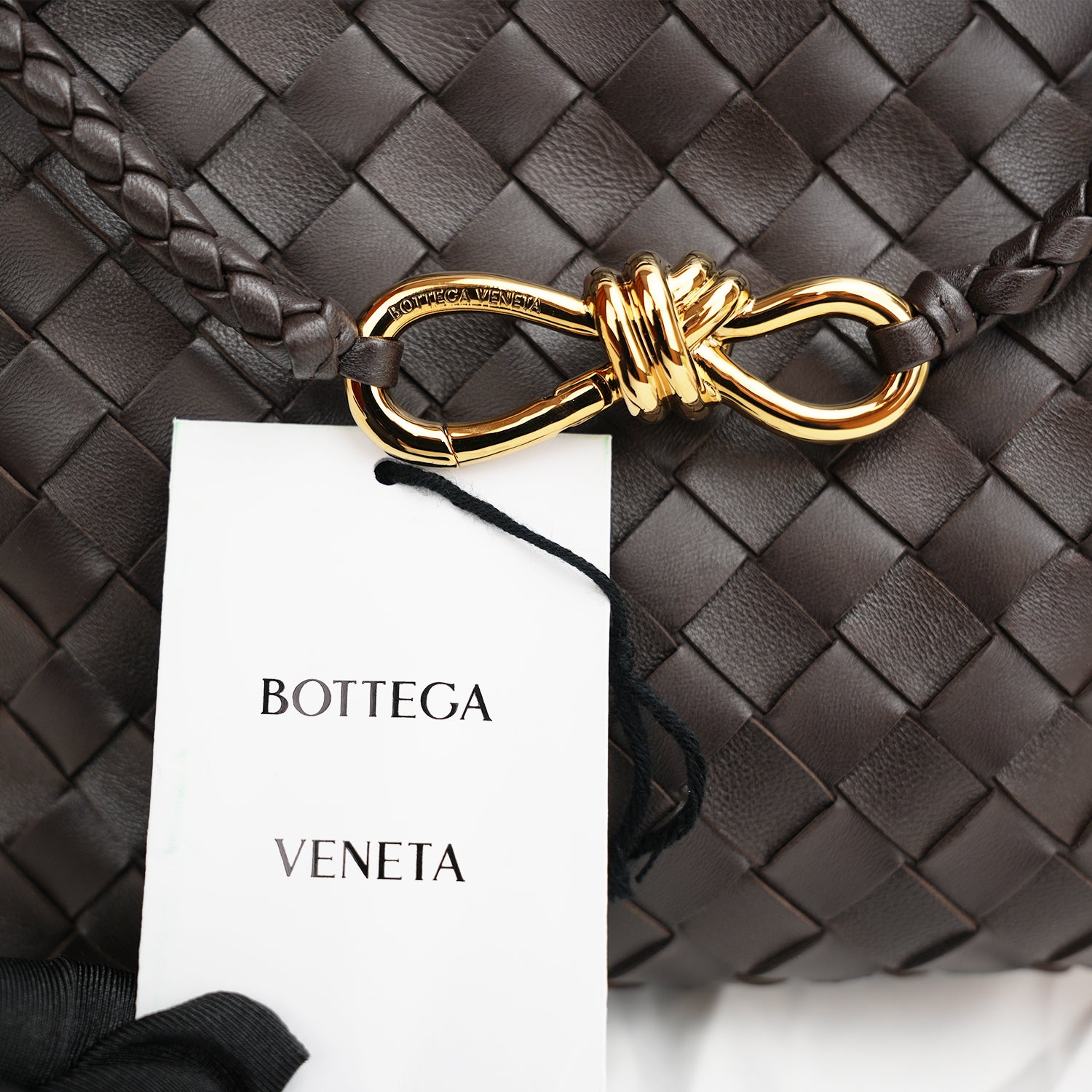Bottega Veneta Andiamo borsa intrecciata marrone scuro in pelle