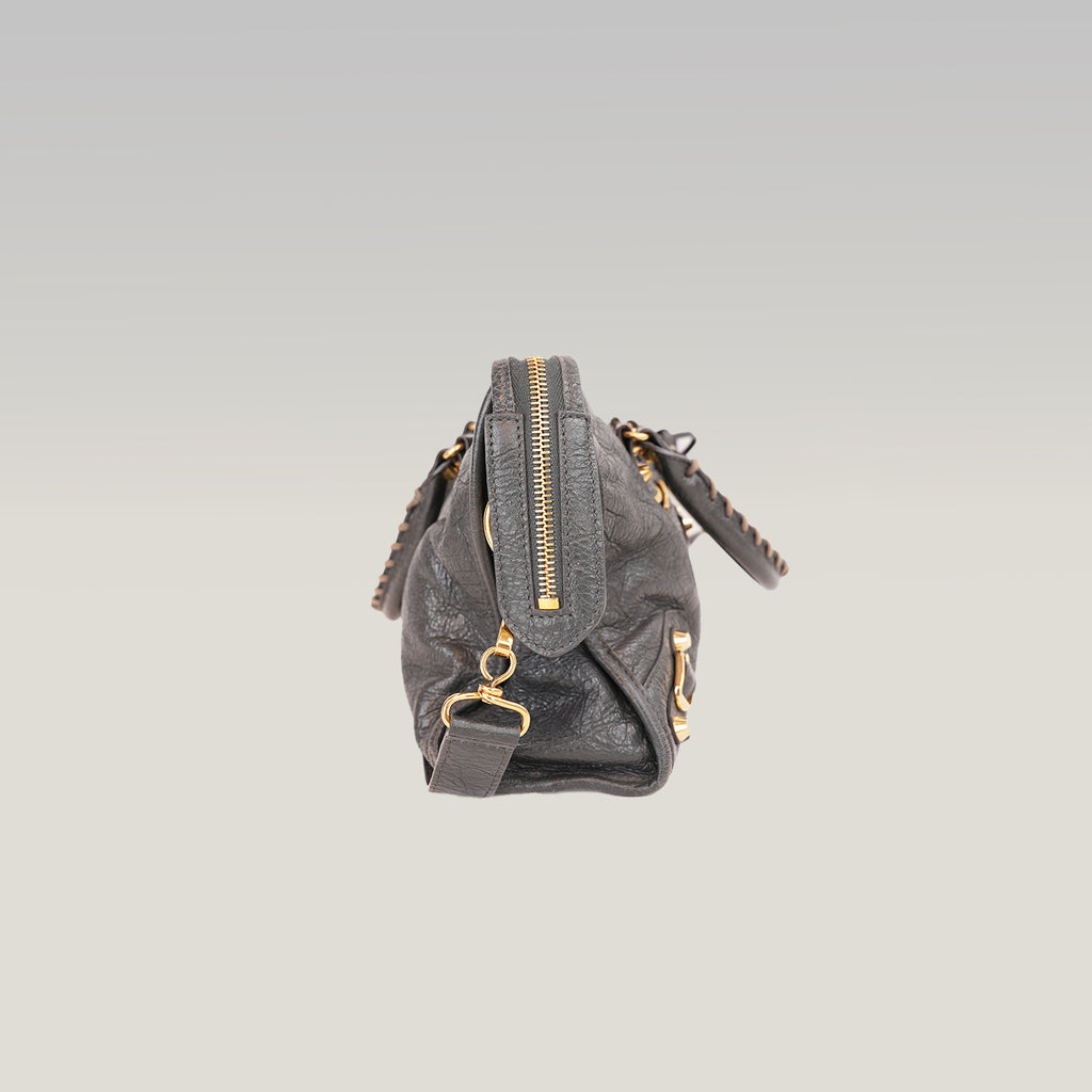 Balenciaga Classic City Borsa Motorcycle in Pelle di Capra Grigia con Borchie Dorate 30 cm