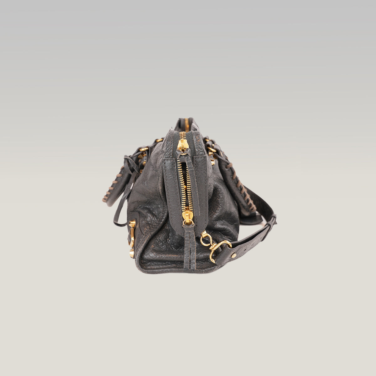 Balenciaga Classic City Borsa Motorcycle in Pelle di Capra Grigia con Borchie Dorate 30 cm