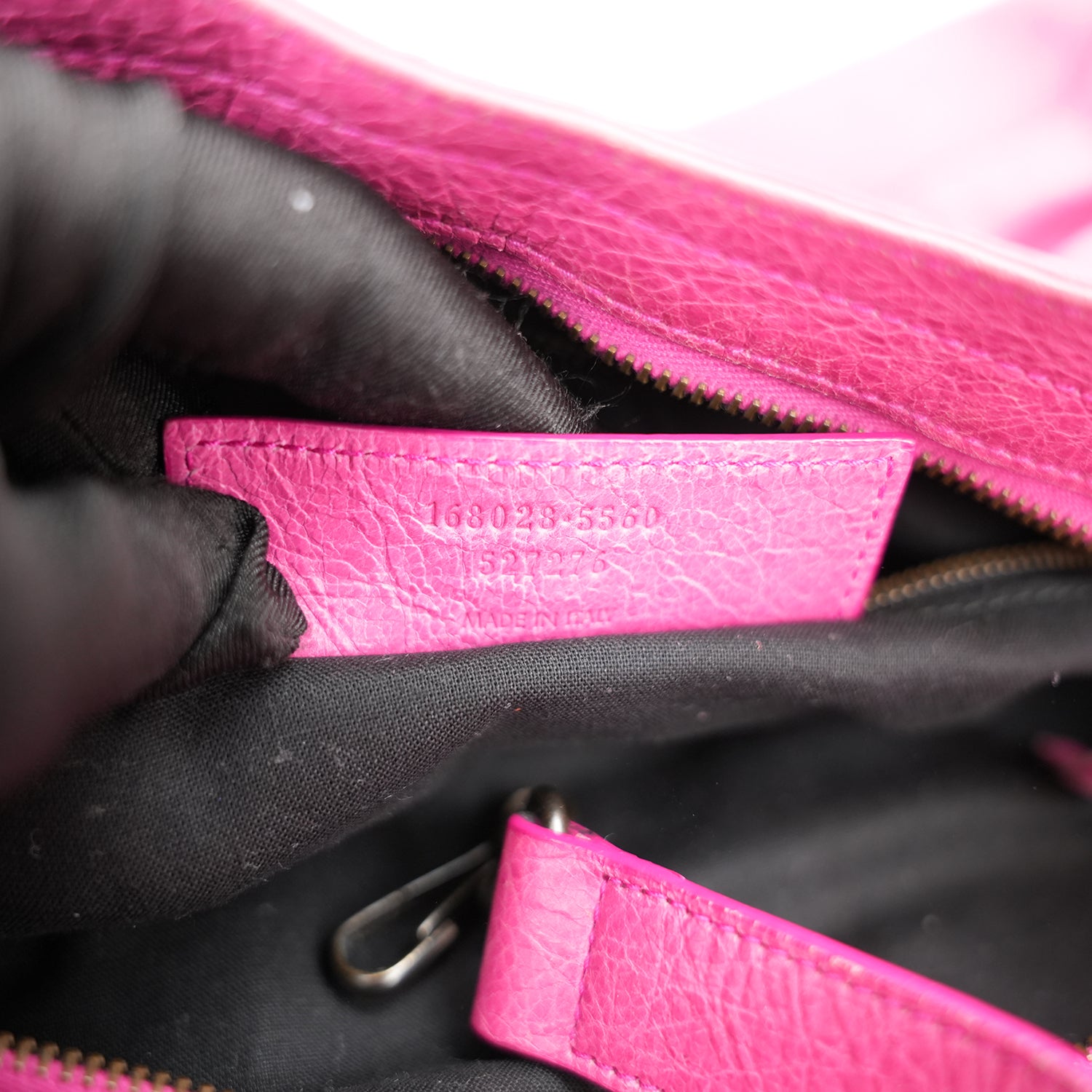Balenciaga City Motorcycle Borsa a Mano in Pelle Rosa con Borchie e Specchietto
