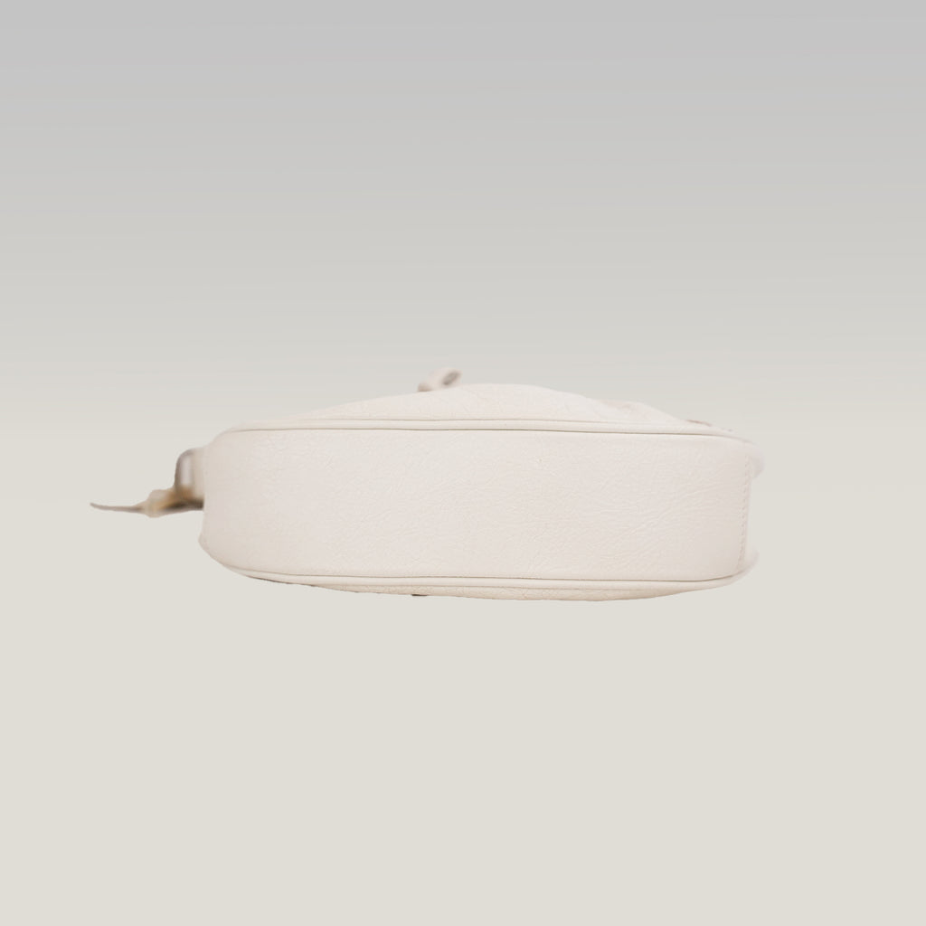 Balenciaga Le Cagole XS Bianca in Pelle di Agnello Arena con Hardware Argento Anticato