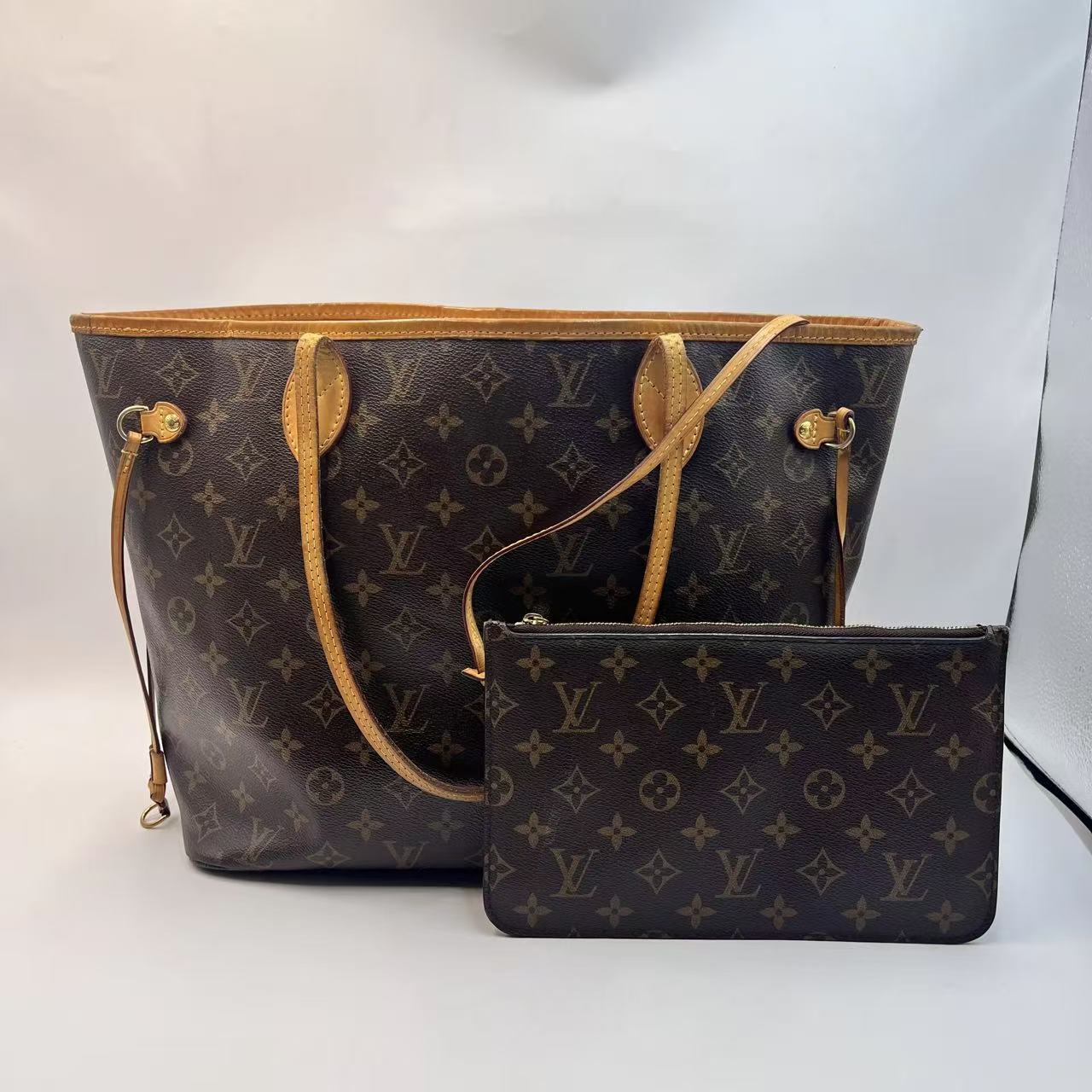 Louis Vuitton Neverfull GM tote