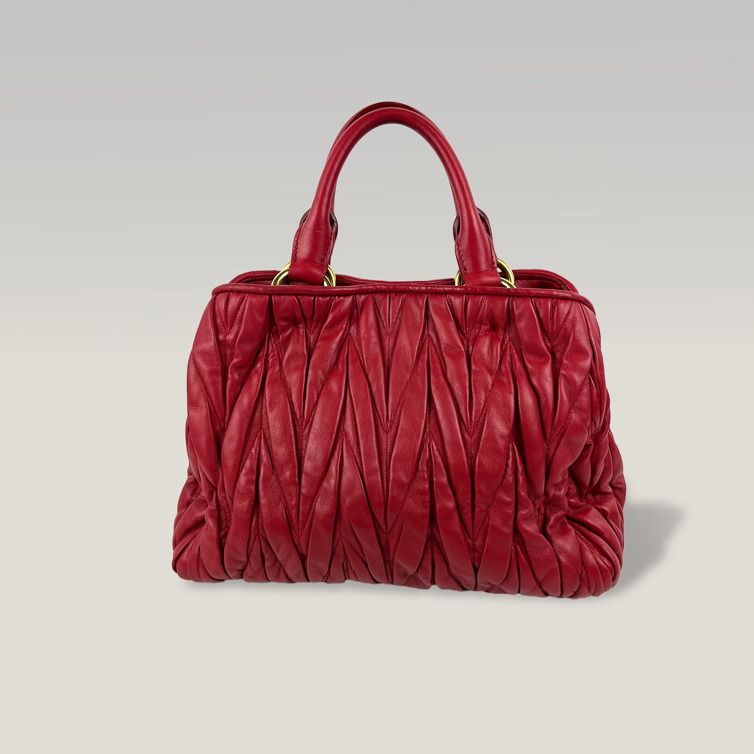 Miu Miu Wander Small Matelassé in Pelle di Vitello Rossa – Borsa Bauletto Donna 29 cm