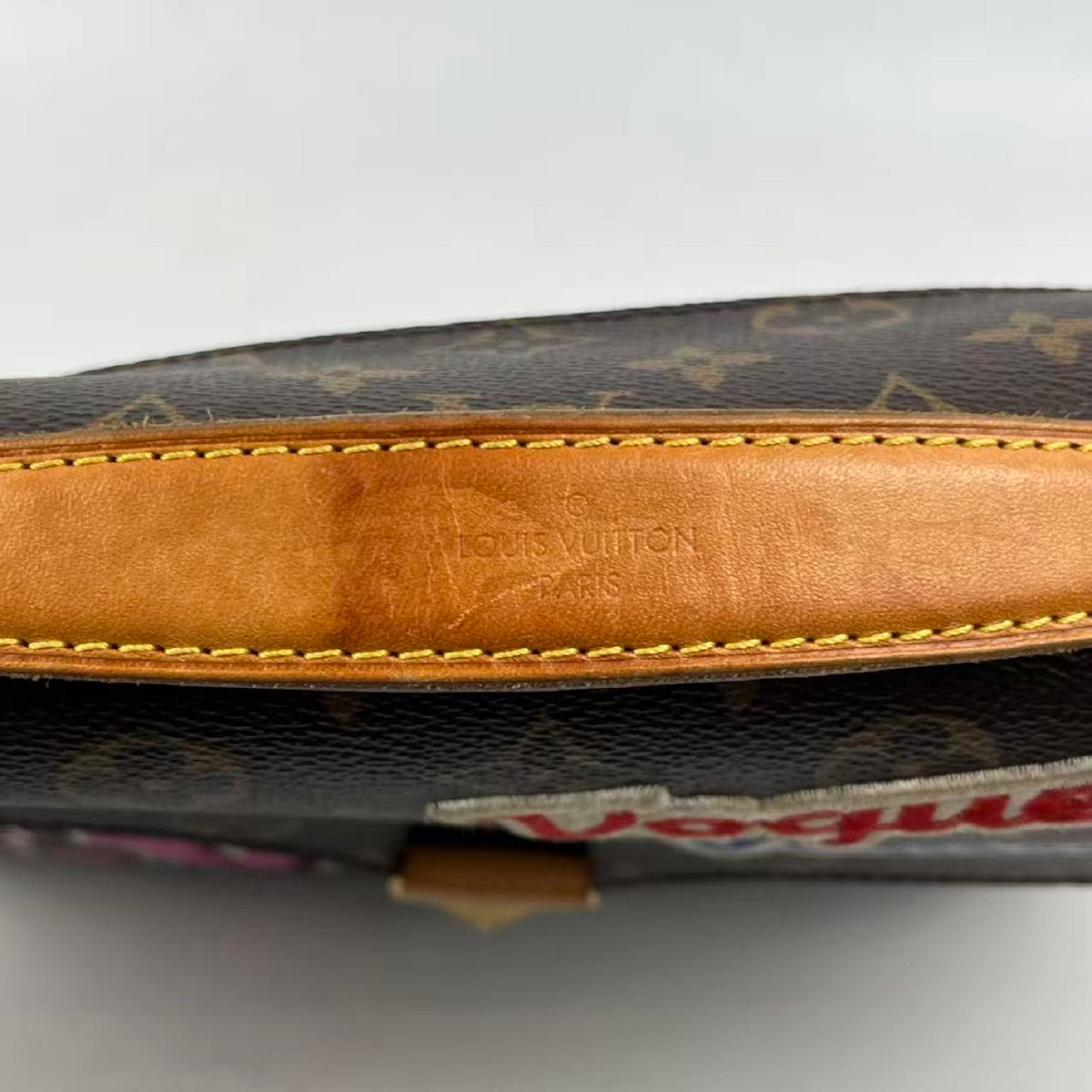 Louis Vuitton Pochette Métis Monogram con Patch Ricamati Multicolor in Tela e Pelle