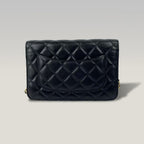 Chanel WOC Nero in Pelle di Agnello Matelassé con Catena Decorativa e Hardware Dorato