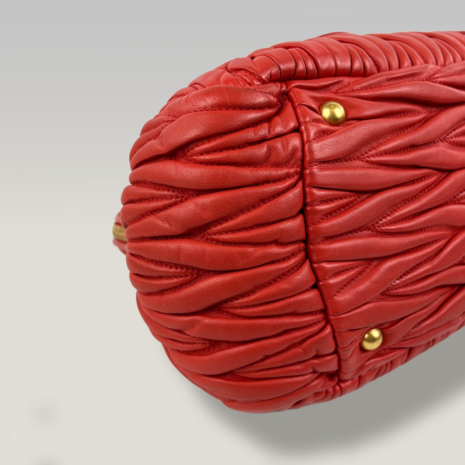 Miu Miu Borsa a Mano in Pelle Matelassé Rossa con Tracolla | Handbag Donna in Pelle Trapuntata