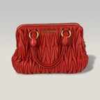 Miu Miu Borsa a Mano in Pelle Matelassé Rossa con Tracolla | Handbag Donna in Pelle Trapuntata