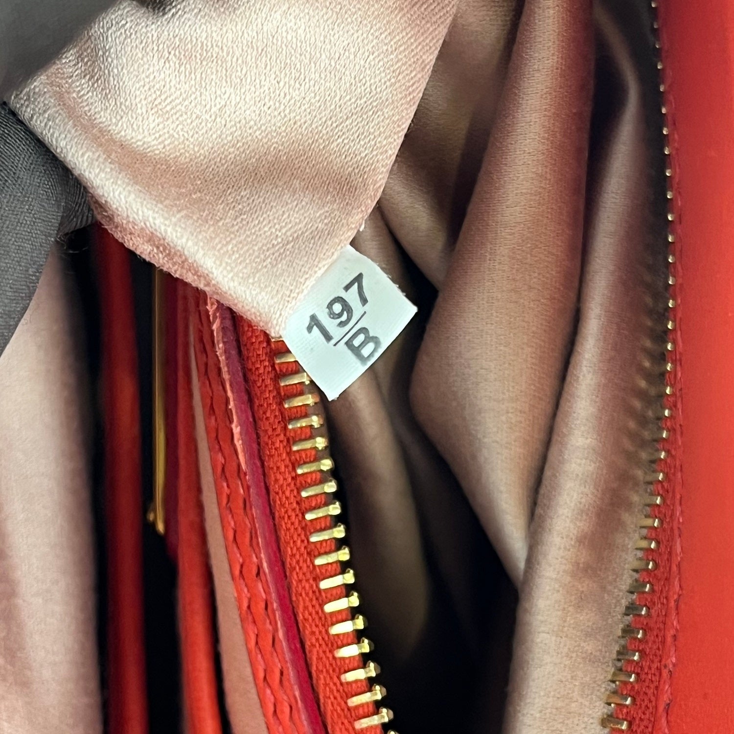 Miu Miu Borsa a Mano in Pelle Matelassé Rossa con Tracolla | Handbag Donna in Pelle Trapuntata