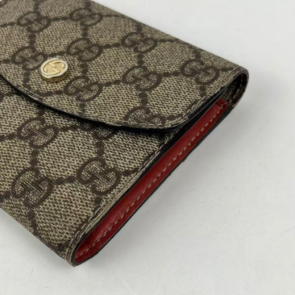 Gucci Portafoglio Compatto GG Supreme Beige in Tela Rivestita e Pelle con Dettagli Dorati