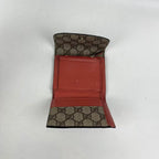 Gucci Portafoglio Compatto GG Supreme Beige in Tela Rivestita e Pelle con Dettagli Dorati