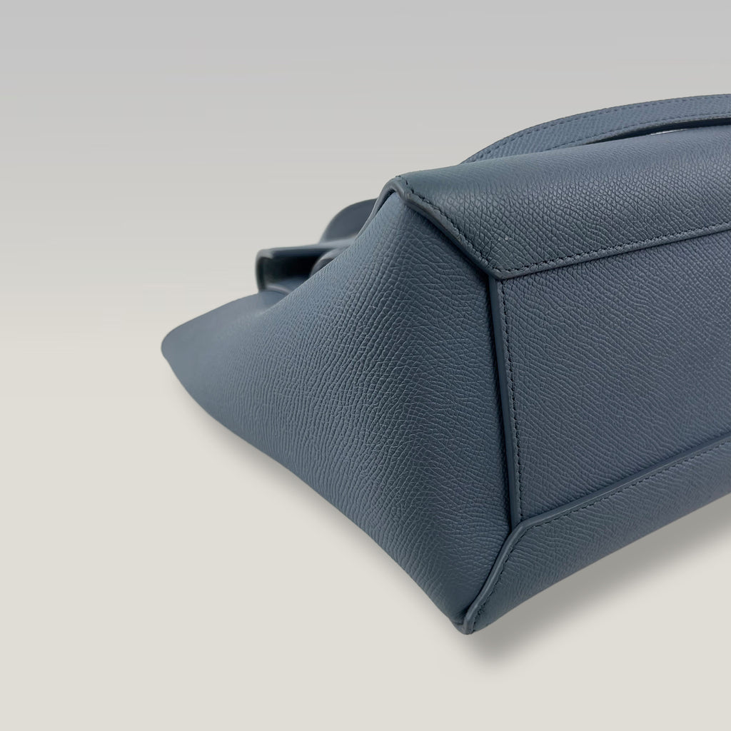 Celine Belt Bag Micro in Pelle Martellata Blu con Tracolla