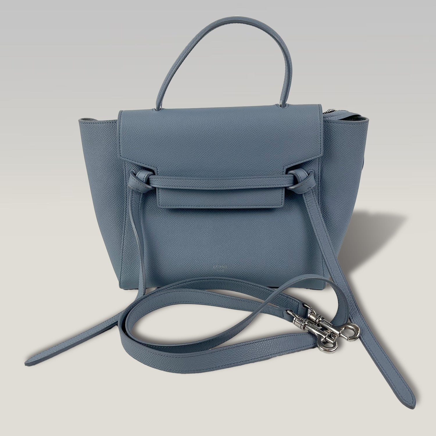 Celine Belt Bag Micro in Pelle Martellata Blu con Tracolla