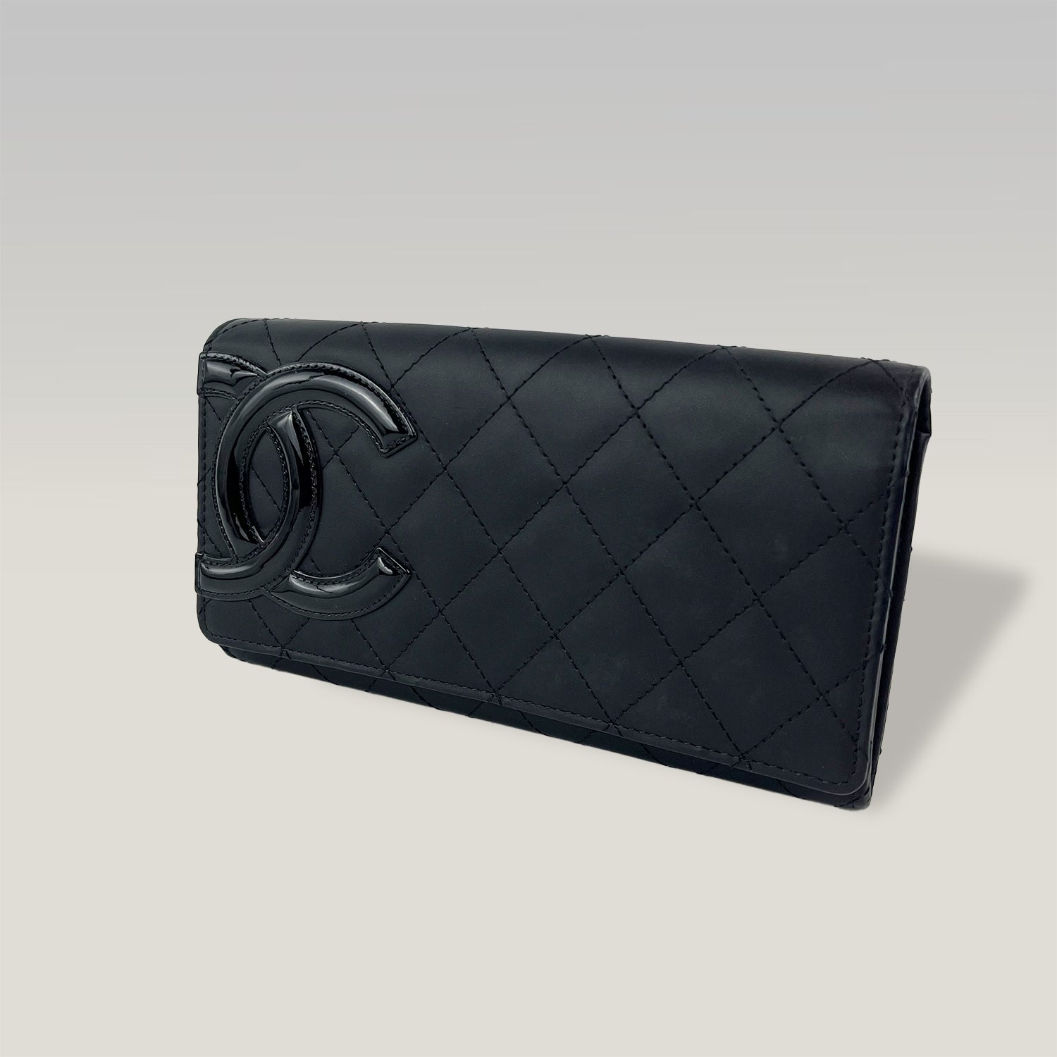Chanel portafoglio lungo Cambon in pelle nera