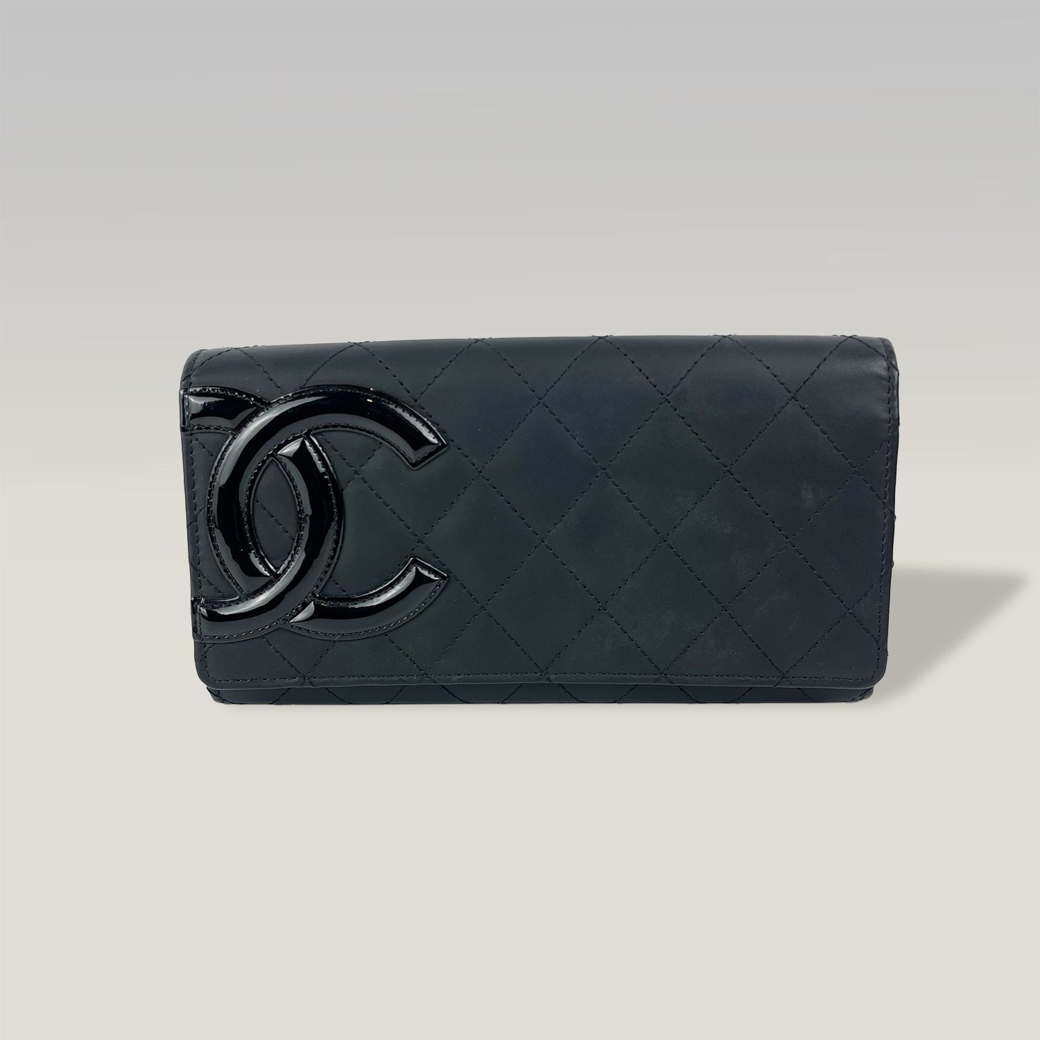 Chanel portafoglio lungo Cambon in pelle nera
