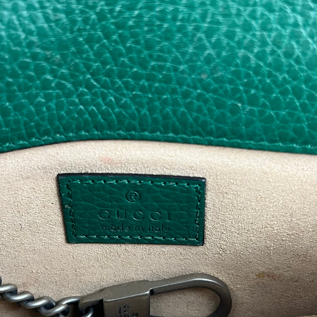 Gucci Super Mini Dionysus in pelle verde smeraldo