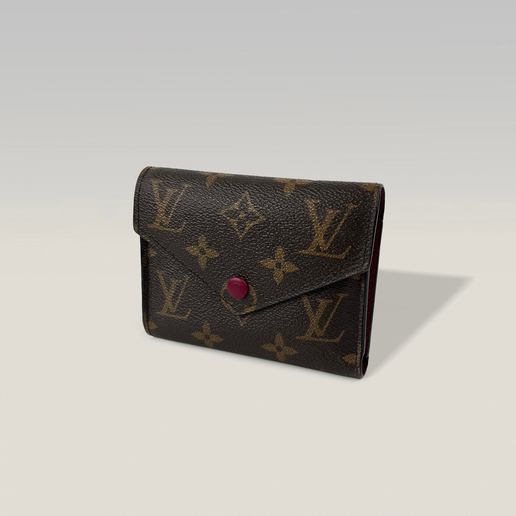 Louis Vuitton portafoglio bordo