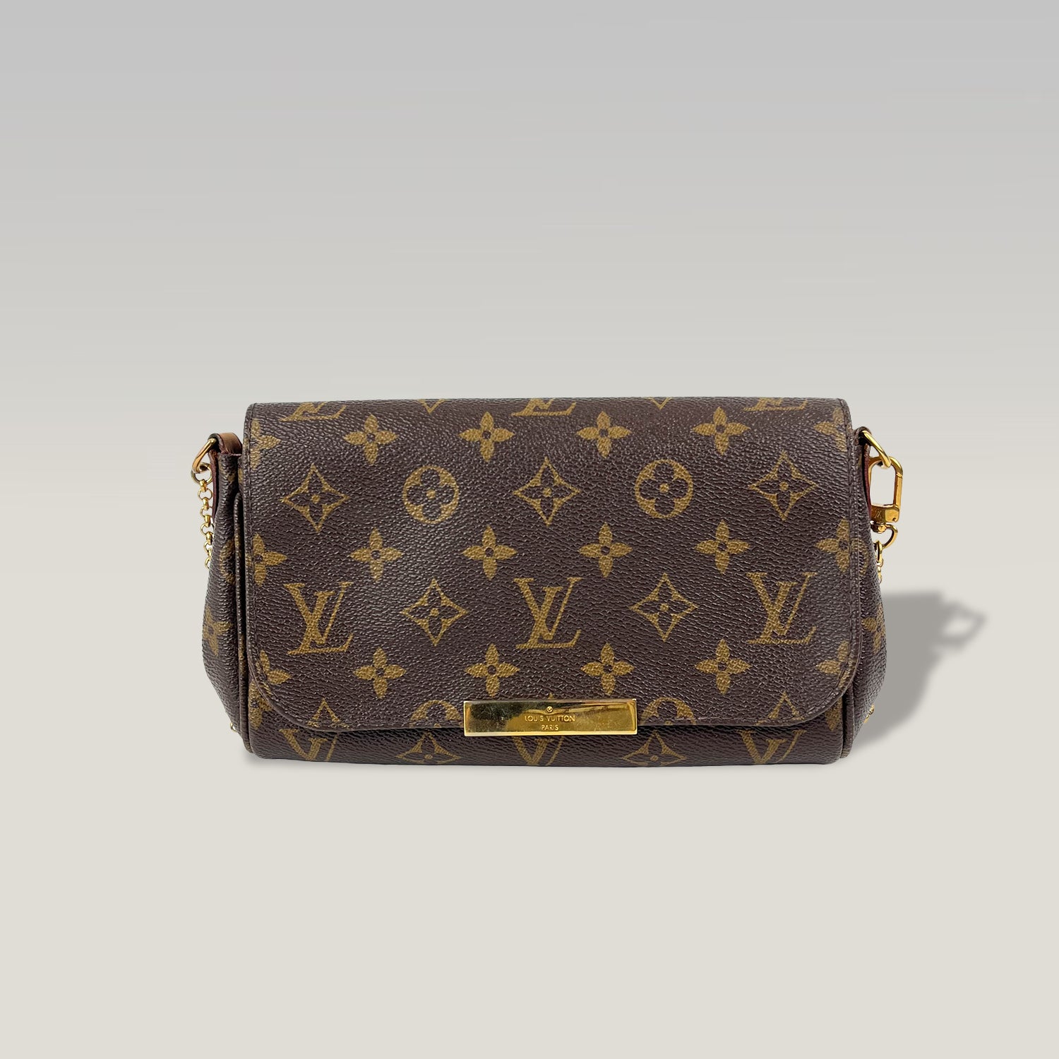 Louis Vuitton Favorite MM Monogram Elegante