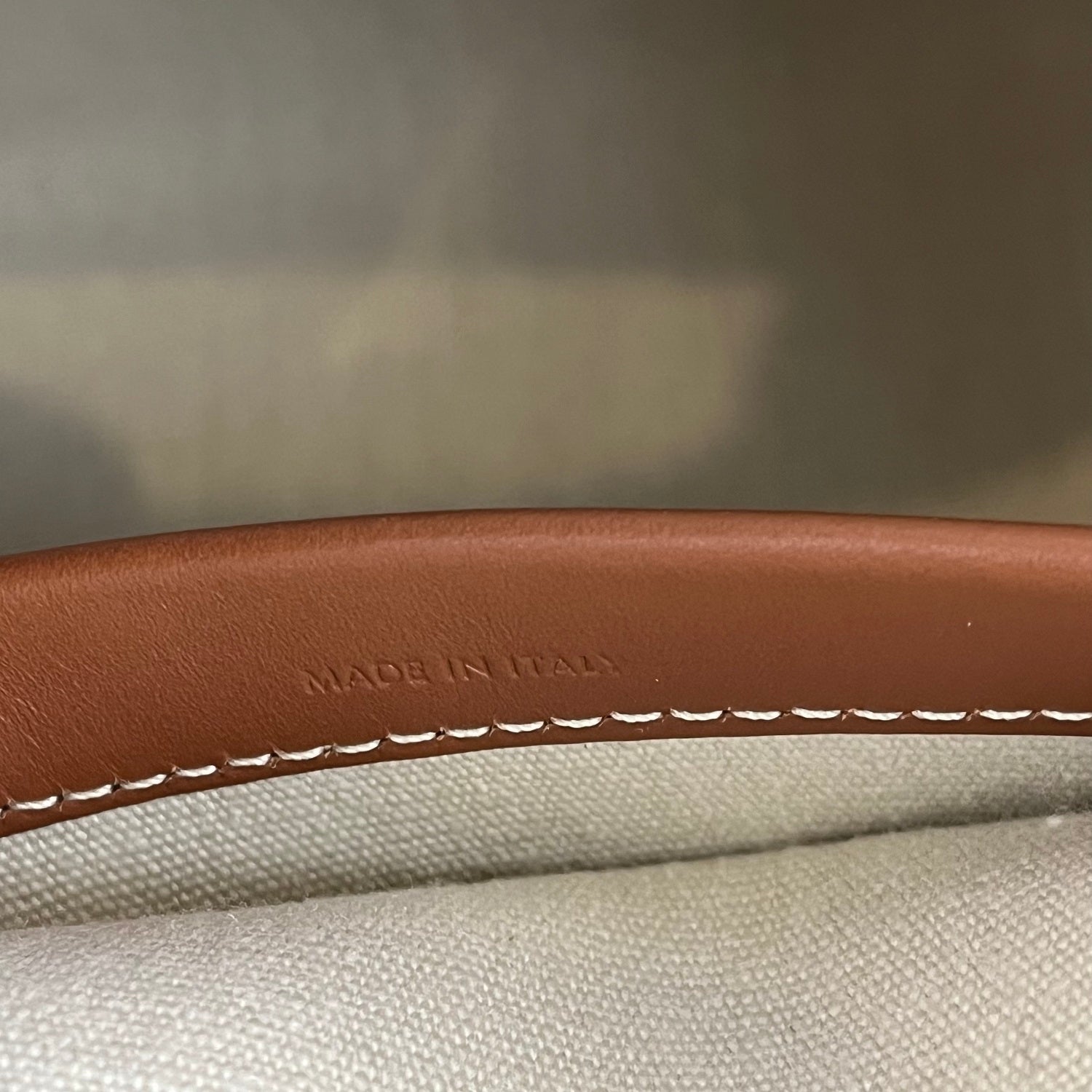 CELINE Mini Tote in Tela Triomphe con Dettagli in Pelle e Tracolla