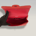 Chanel Maxi Classic Double Flap Borsa in Pelle Verniciata Rossa con Hardware Argento