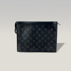 LOUIS VUITTON Pochette Voyage Monogram Eclipse Tela Spalmata