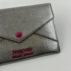 Miu Miu Portafoglio “Forever Miu Miu” Argento con cuore rosso e catena