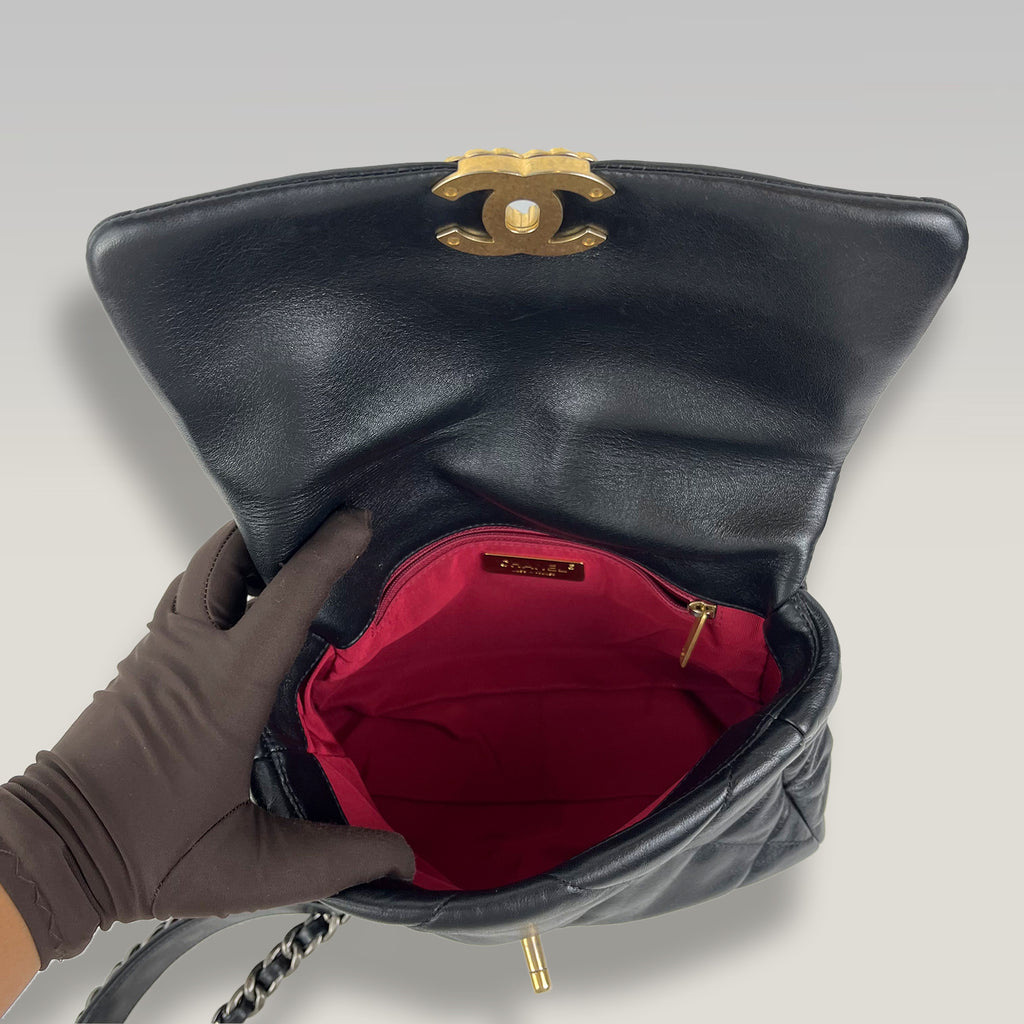 Chanel 19 Small Borsa Donna in Pelle Nera Matelassé con Catena e Hardware Misto