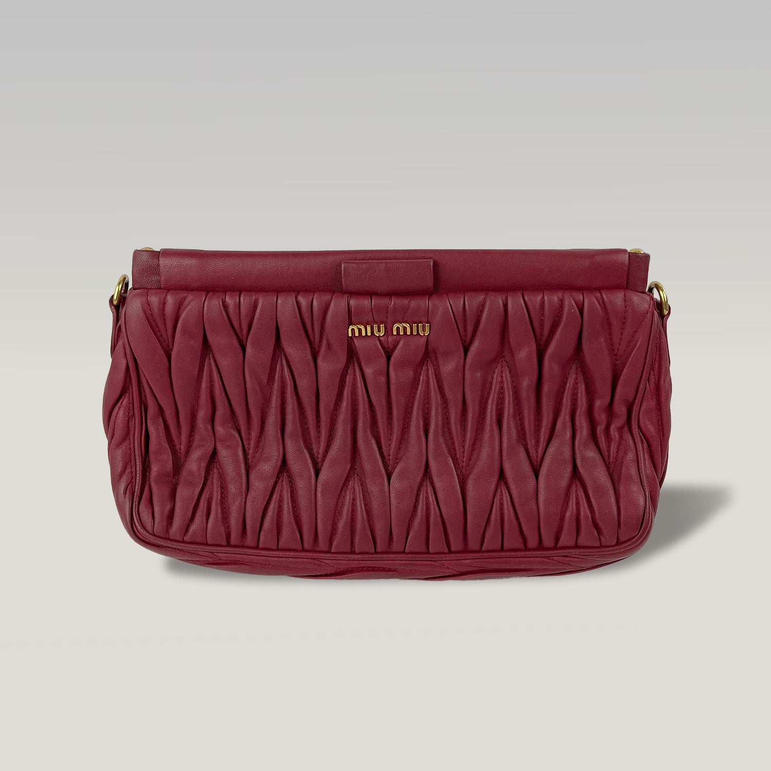 Miu Miu Borsa a Tracolla in Pelle Matelassé Rossa con Tracolla Regolabile | Crossbody Bag Donna