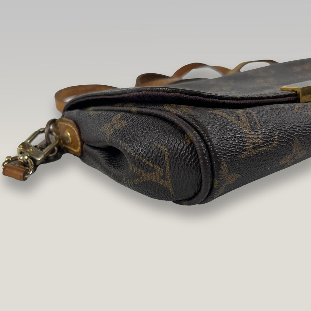 Louis Vuitton Favorite MM Borsa a Tracolla Monogram Canvas con Catena