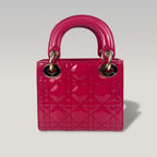 Dior Lady Dior Mini in Vernice Rosa Fucsia – Borsa Top Handle con Tracolla Donna 17 cm
