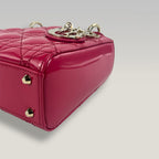 Dior Lady Dior Mini in Vernice Rosa Fucsia – Borsa Top Handle con Tracolla Donna 17 cm