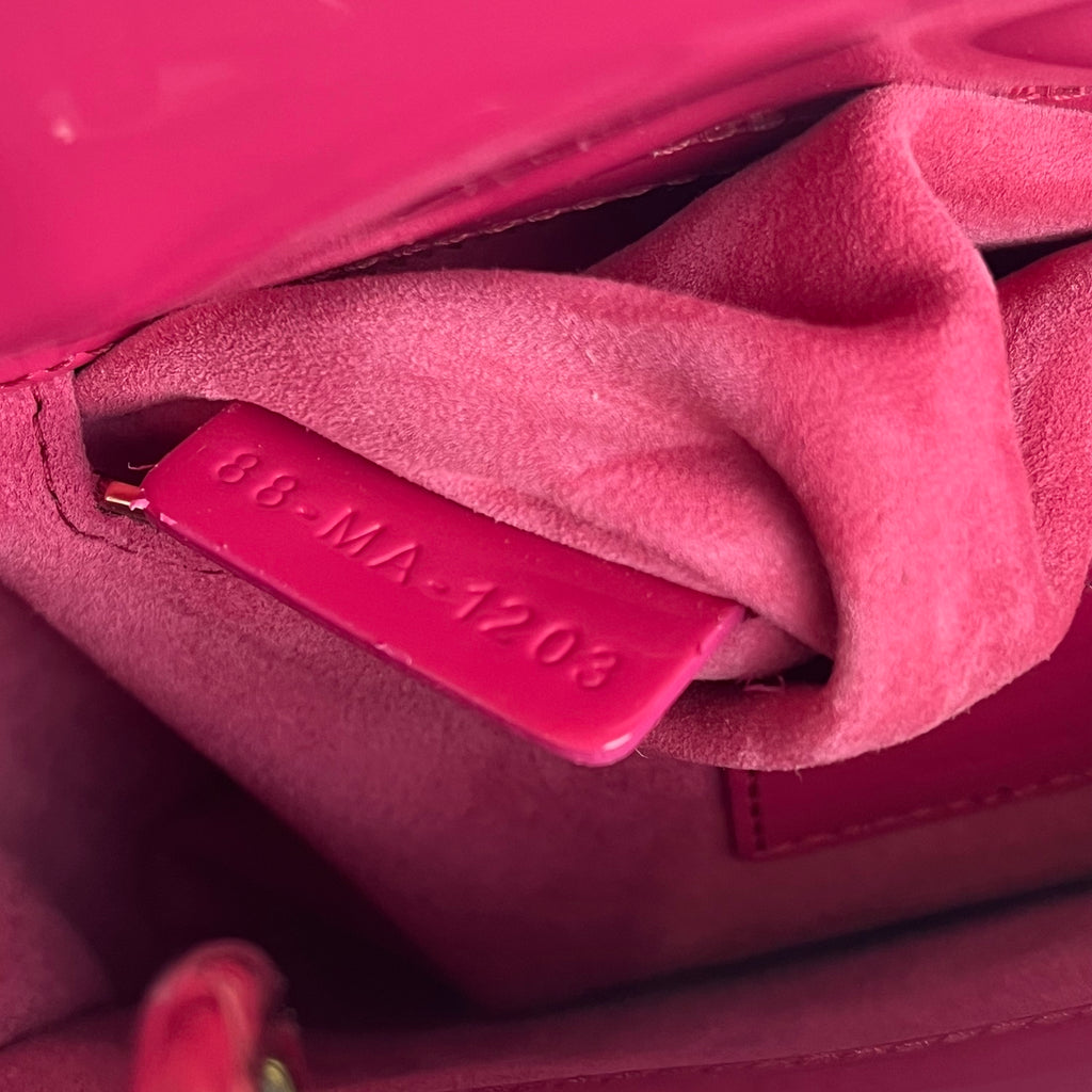 Dior Lady Dior Mini in Vernice Rosa Fucsia – Borsa Top Handle con Tracolla Donna 17 cm