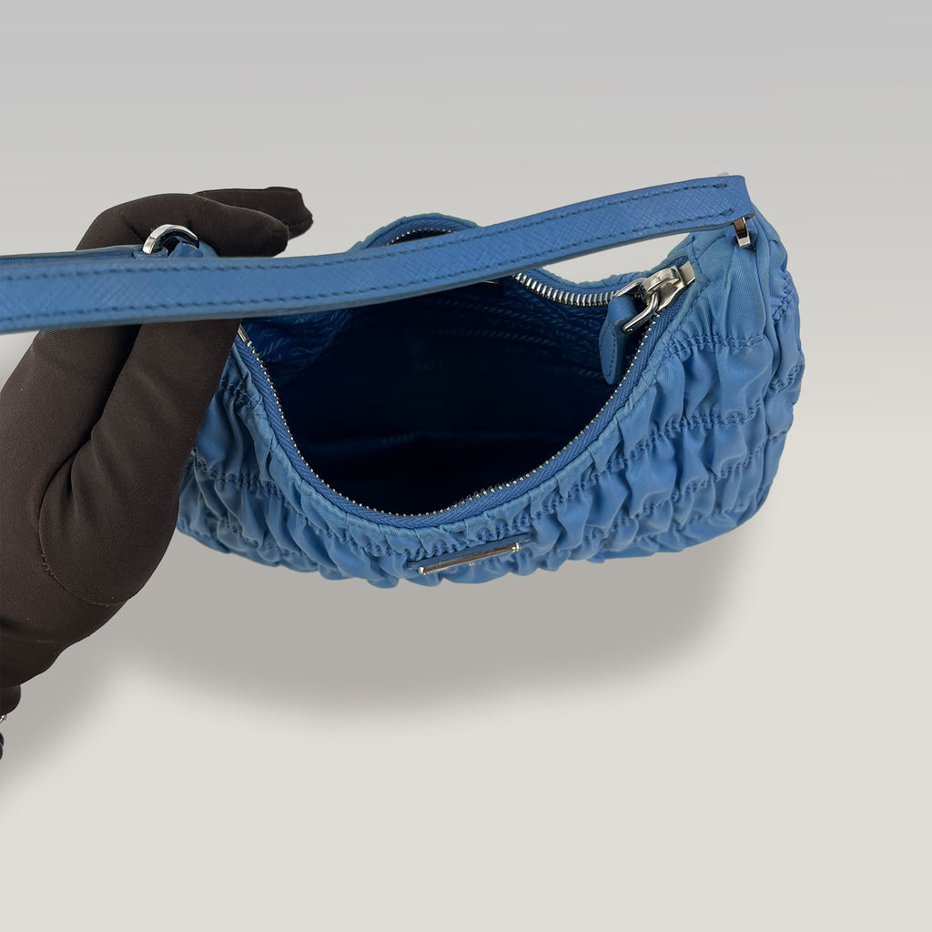 Prada Hobo Bag Blu in Nylon Arricciato