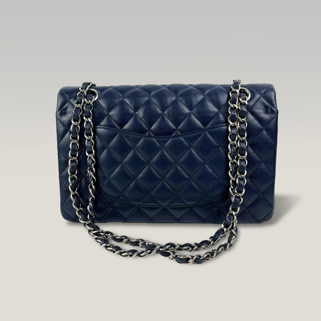 Chanel Classic Flap Medium Blu Navy in Pelle Caviar Trapuntata con Chiusura CC Argentata