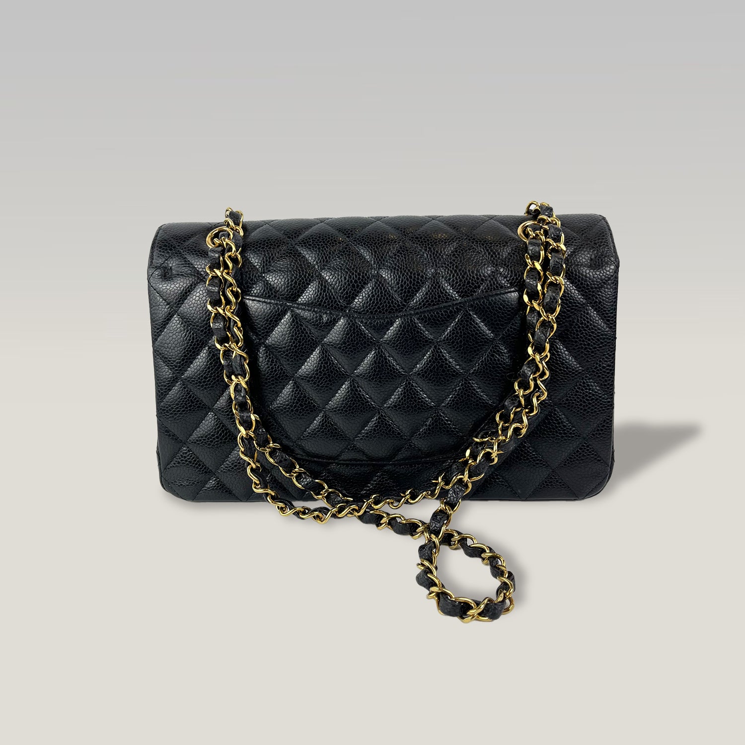 Chanel Medium Classic Flap Bag Nera in Pelle Caviar Trapuntata