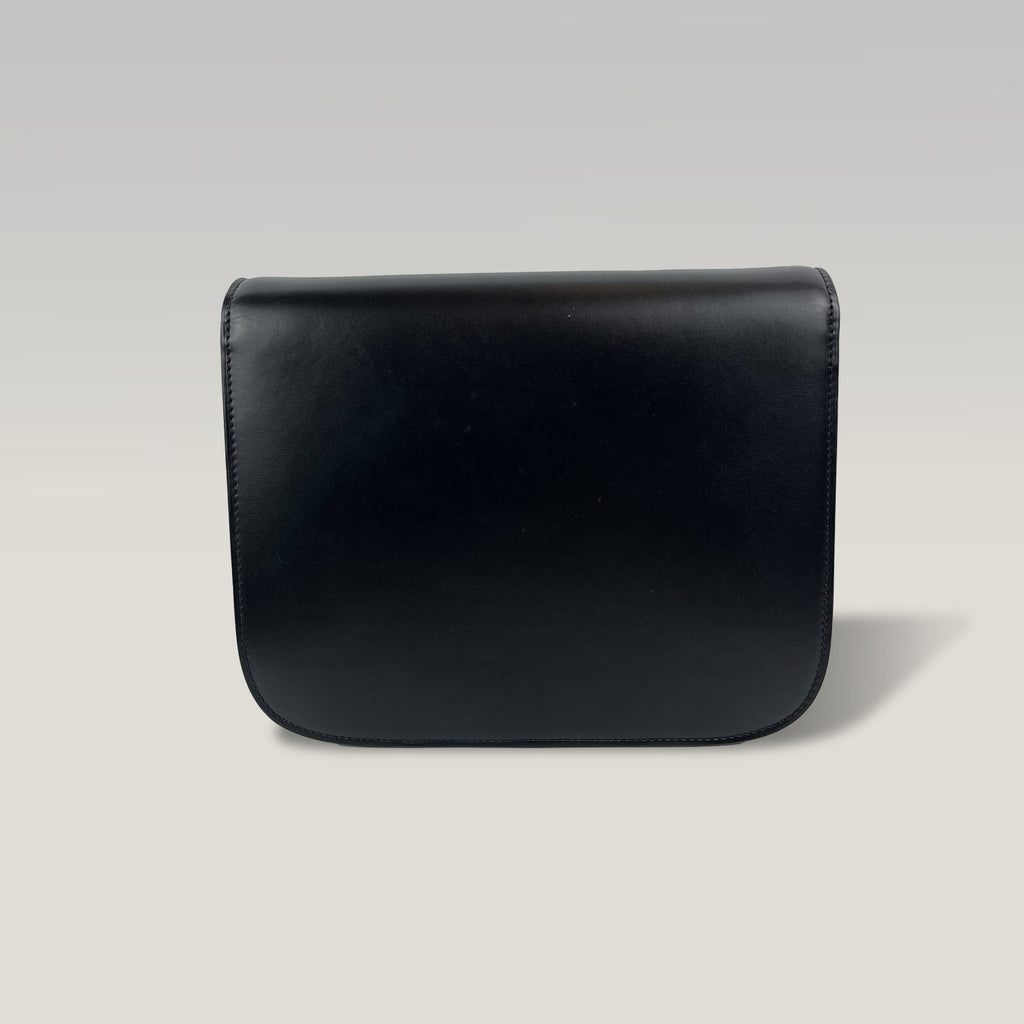 Celine Classic Box Bag Medium Nera in Pelle di Vitello con Chiusura Dorata e Tracolla Regolabile