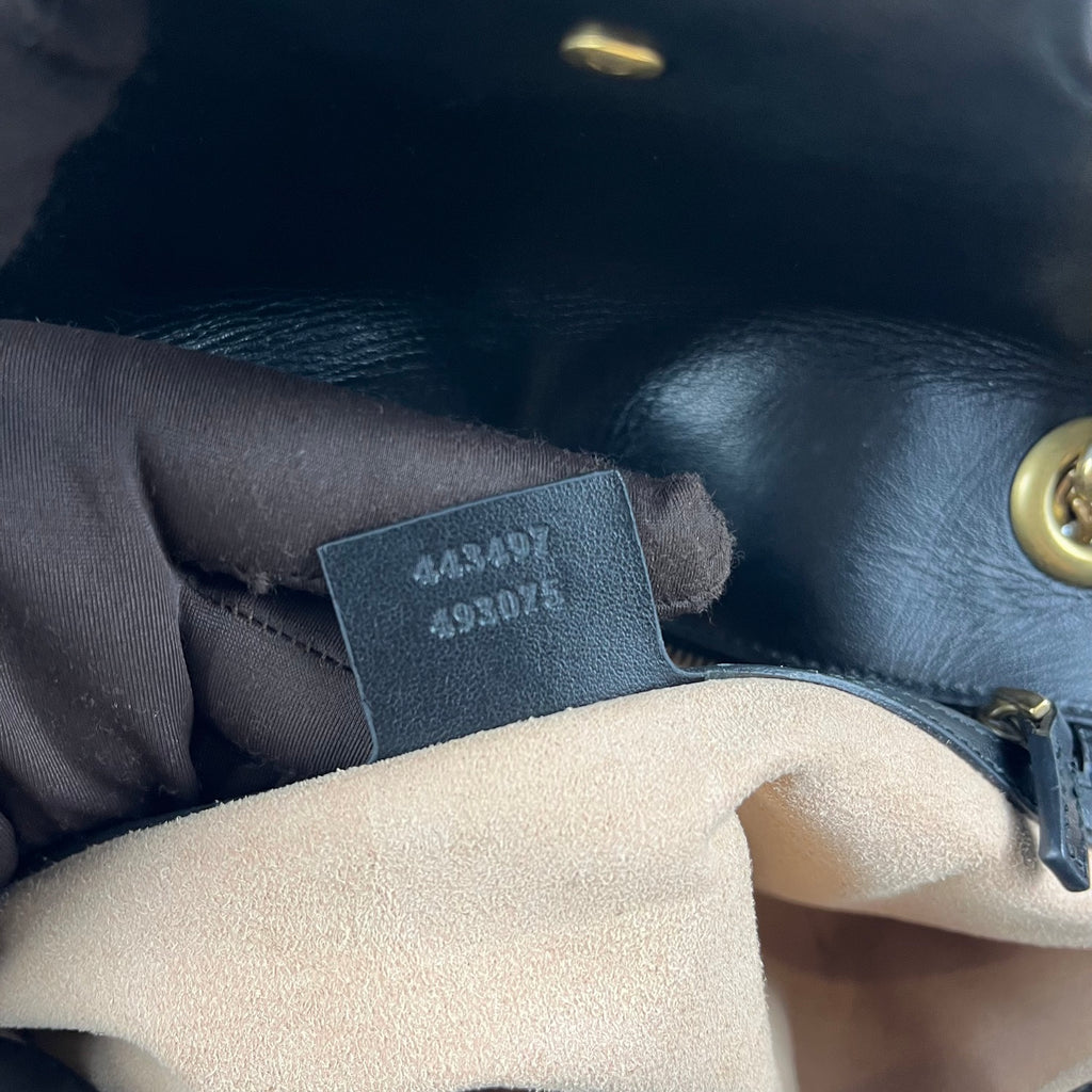 Gucci GG Marmont Medium Borsa a Tracolla in Pelle Nera Matelassé con Catena Dorata | Shoulder Bag Donna