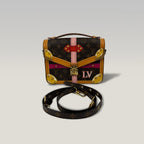 LOUIS VUITTON Pochette Métis Summer Trunks in Tela Monogram Multicolore con Finiture in Pelle