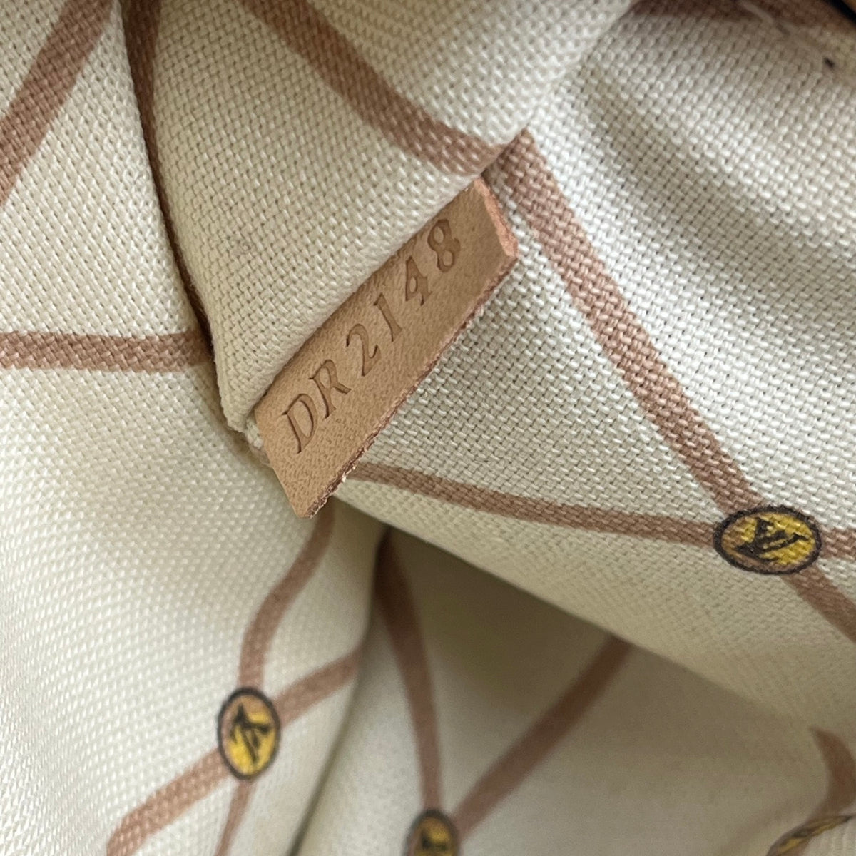 LOUIS VUITTON Pochette Métis Summer Trunks in Tela Monogram Multicolore con Finiture in Pelle