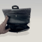 Chanel 2.55 Reissue Medium Bag Nera in Pelle Trapuntata con Metalleria Grigia