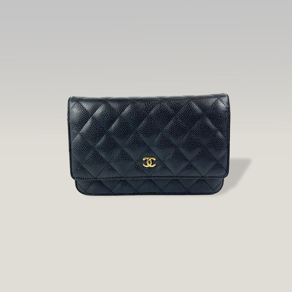 CHANEL WOC Wallet on Chain in Pelle Caviar Nera con Logo CC Oro