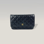 CHANEL WOC Wallet on Chain in Pelle Caviar Nera con Logo CC Oro