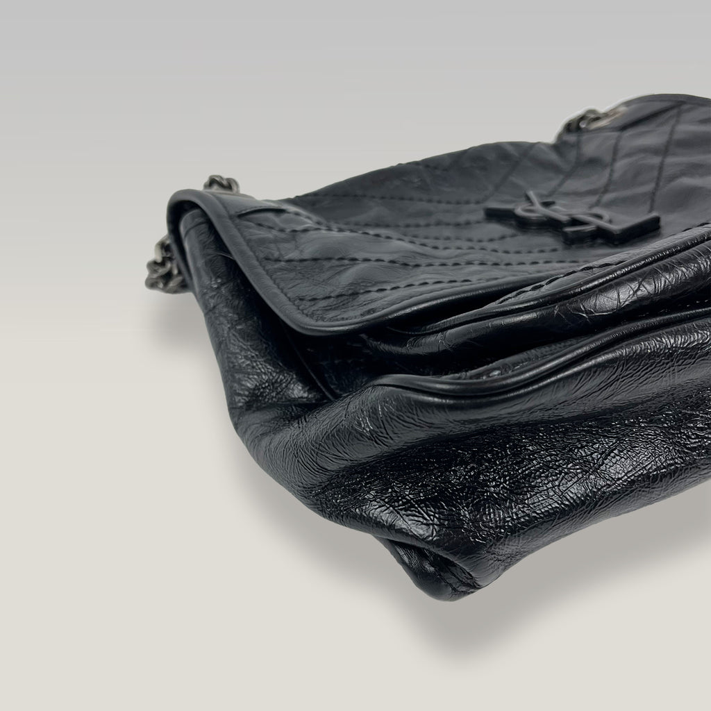 Saint Laurent Niki Medium Bag Nera in Pelle con Catena Antracite