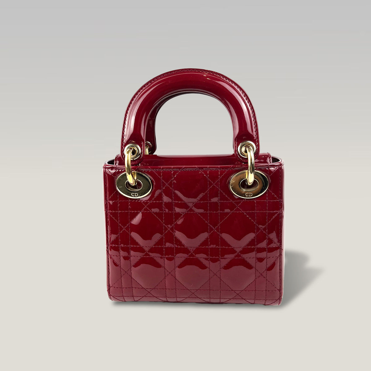 Dior Lady Dior Mini 3 Riquadri in Vernice Rossa con Impunture Cannage e Hardware Dorato