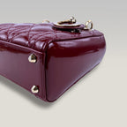 Dior Lady Dior Mini 3 Riquadri in Vernice Rossa con Impunture Cannage e Hardware Dorato