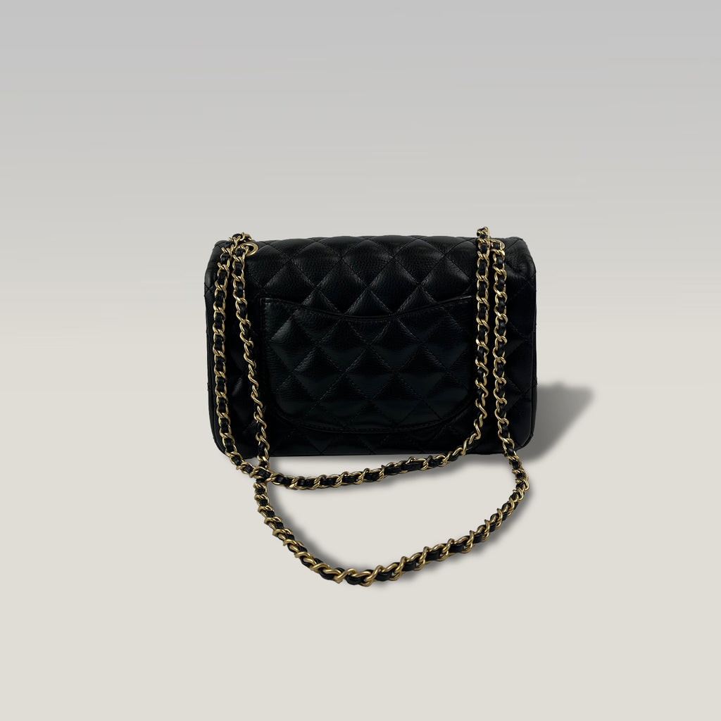 CHANEL Classic Flap Piccola Nera in Pelle Trapuntata con Hardware Dorato e Card di Autenticità