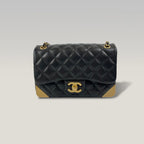CHANEL Classic Flap Piccola Nera in Pelle Trapuntata con Hardware Dorato e Card di Autenticità