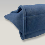 Chanel Deauville Tote in Denim Blu con Logo Ricamato e Catena – Borsa Shopping a Spalla