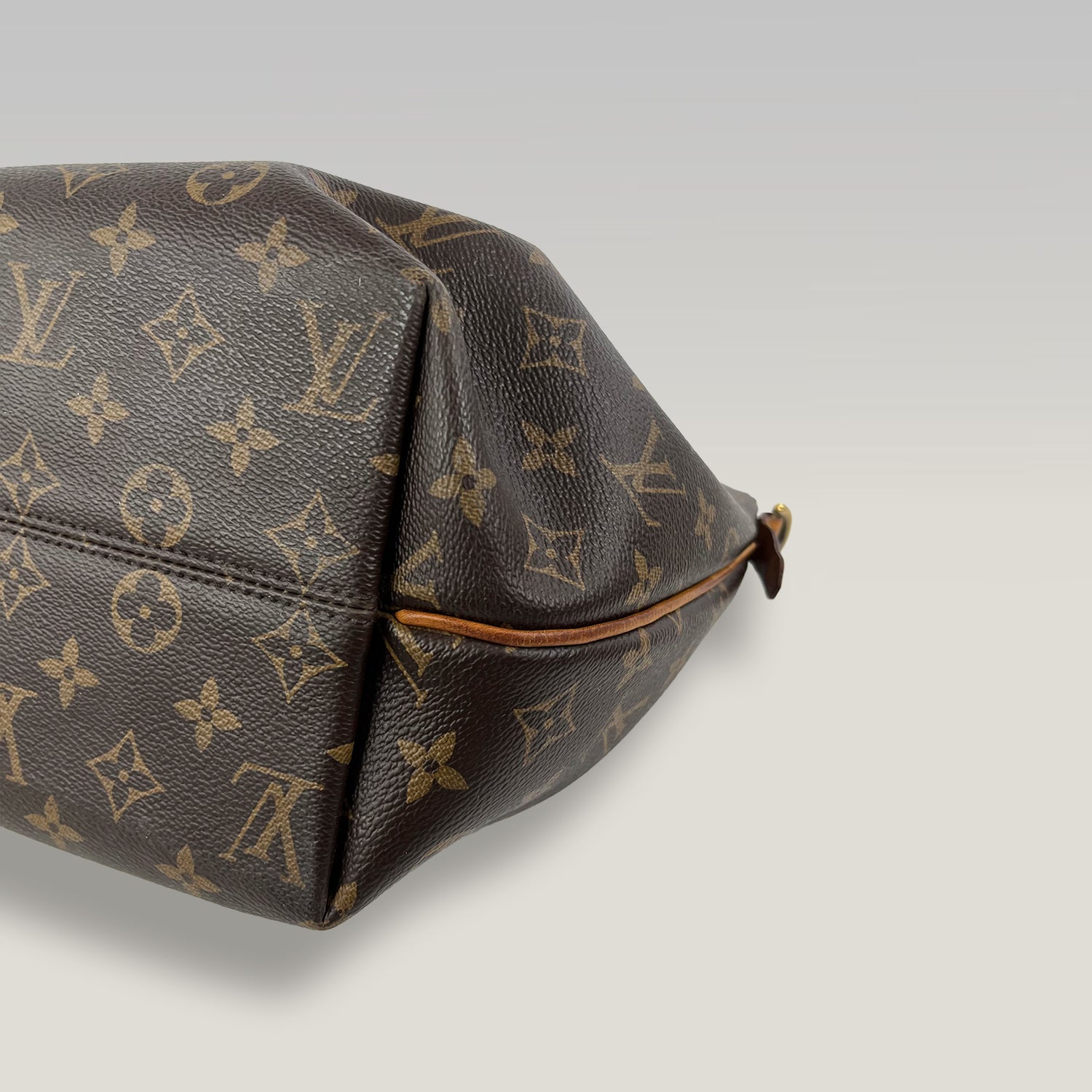 Louis Vuitton Turenne PM Monogram Canvas Shoulder Bag with Natural Leather Trim