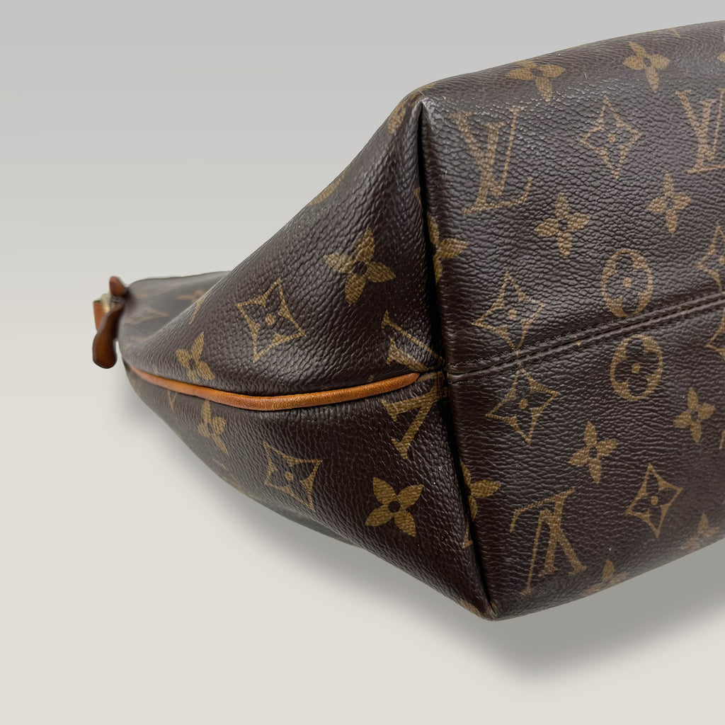 Louis Vuitton Turenne PM Monogram Canvas Shoulder Bag with Natural Leather Trim