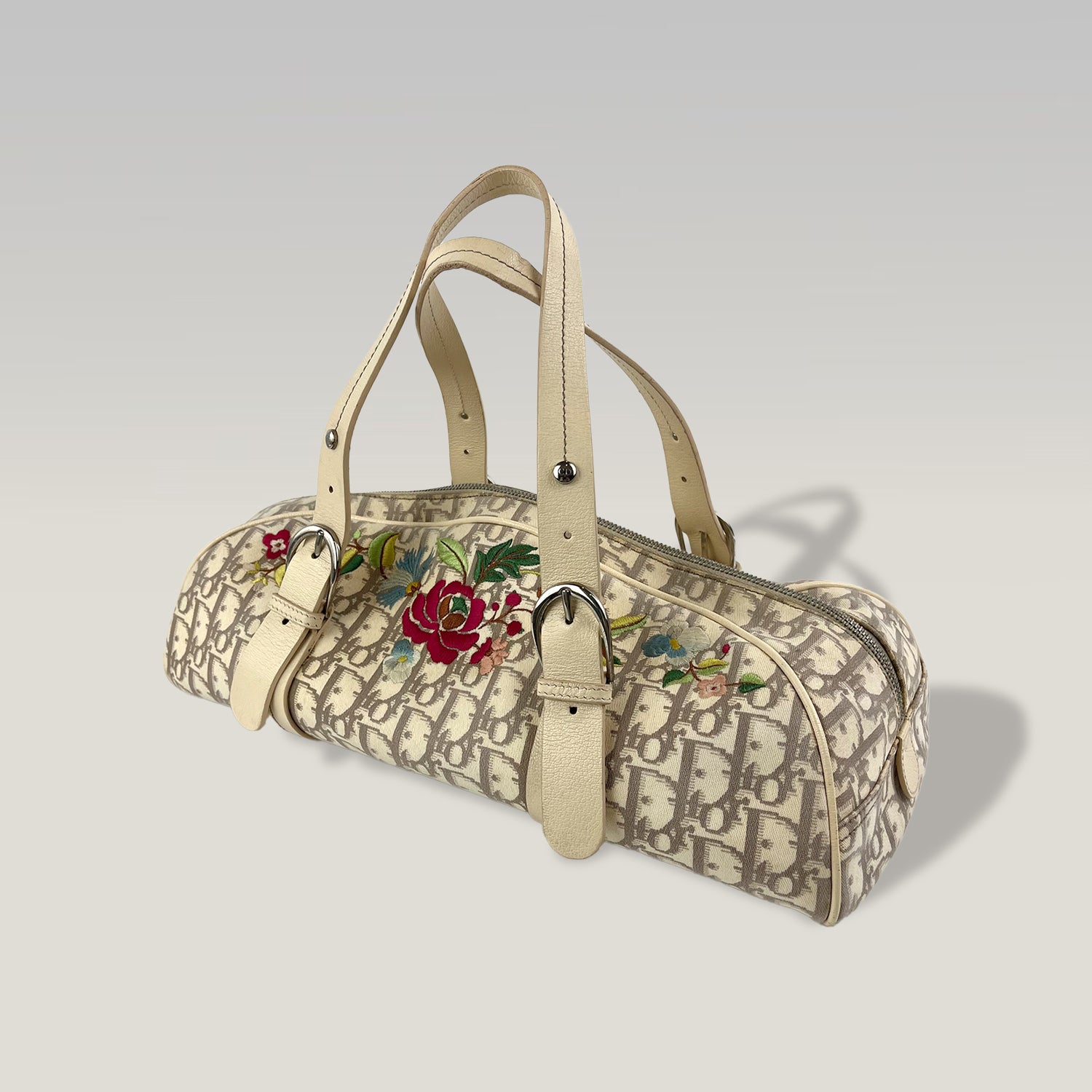 DIOR Diorissimo Boston Bag in Tela Jacquard con Dettagli Ricamati e Pelle